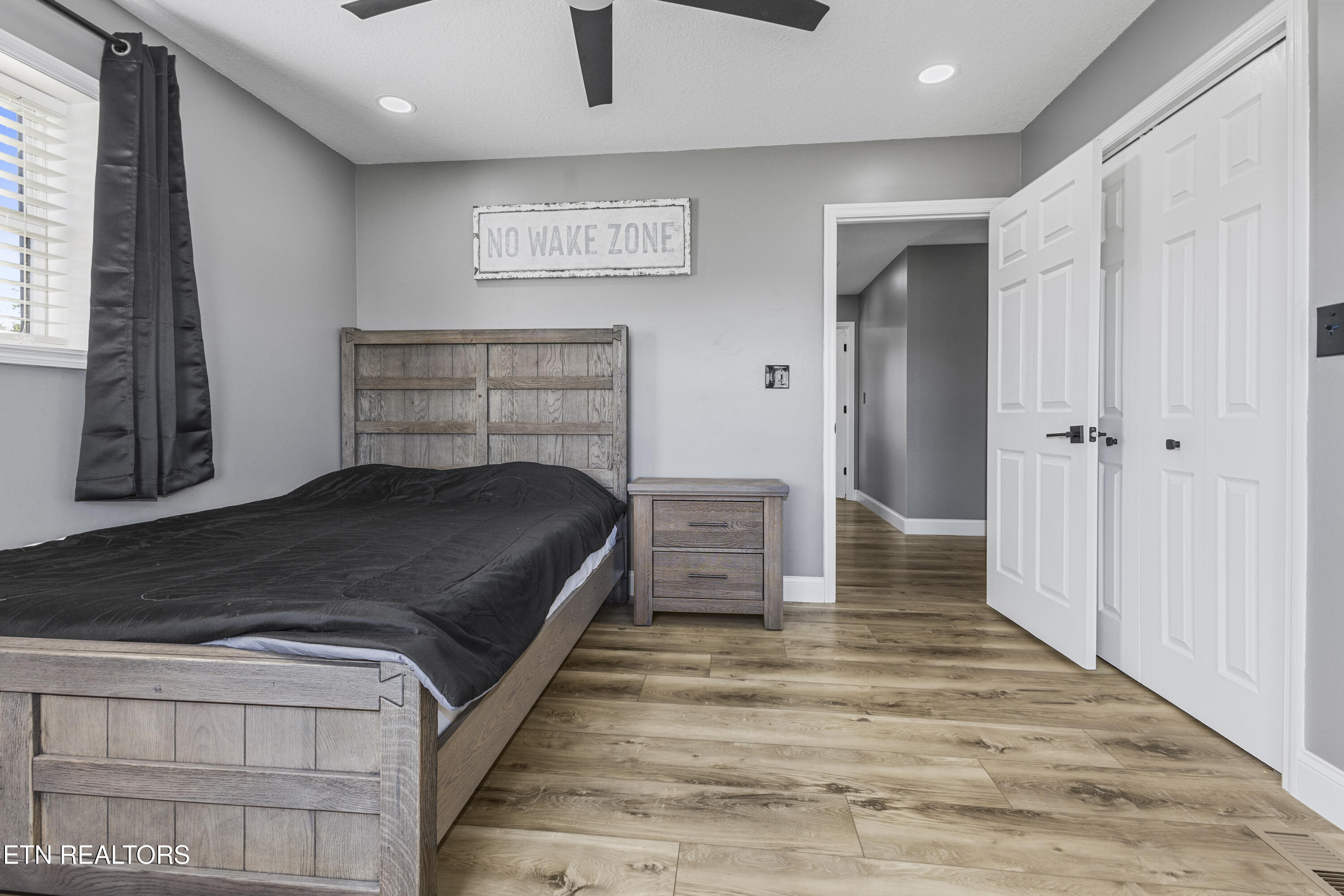 460 Peninsula Pointe Rutledge, TN 37861 - Photo 23 of 47 C00C9DD4-D3FA-4AE6-B18C-6F48EFD9E460