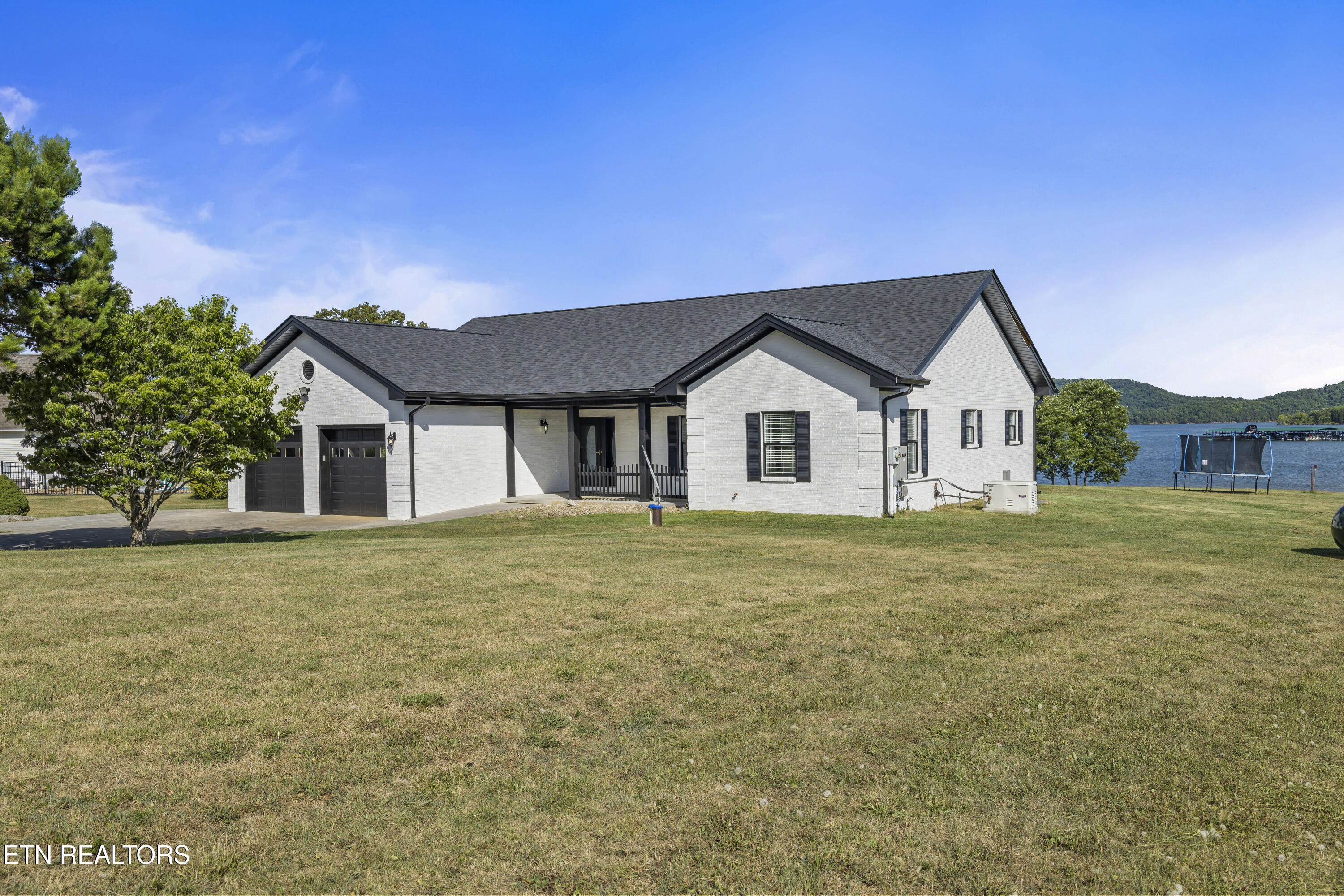 460 Peninsula Pointe Rutledge, TN 37861 - Photo 5 of 47 0ED0274C-F401-42E8-AAAD-961D684BD0DF