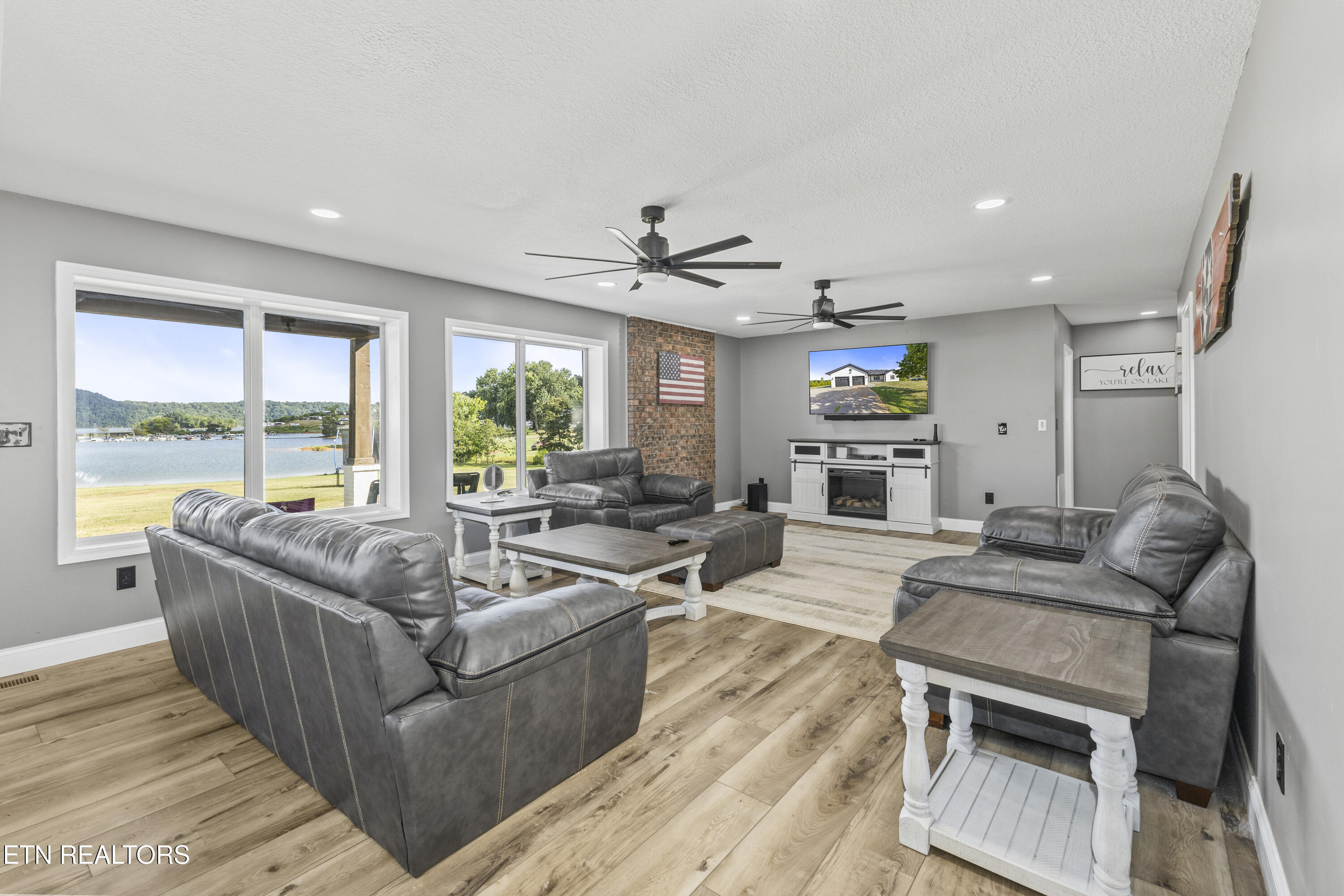 460 Peninsula Pointe Rutledge, TN 37861 - Photo 9 of 47 894A67B4-61AB-4A52-9B61-B6E47BA859F9