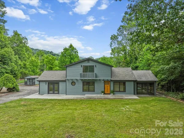 $550,000 | 455 Rocky Springs Heights, Burnsville, NC 28714