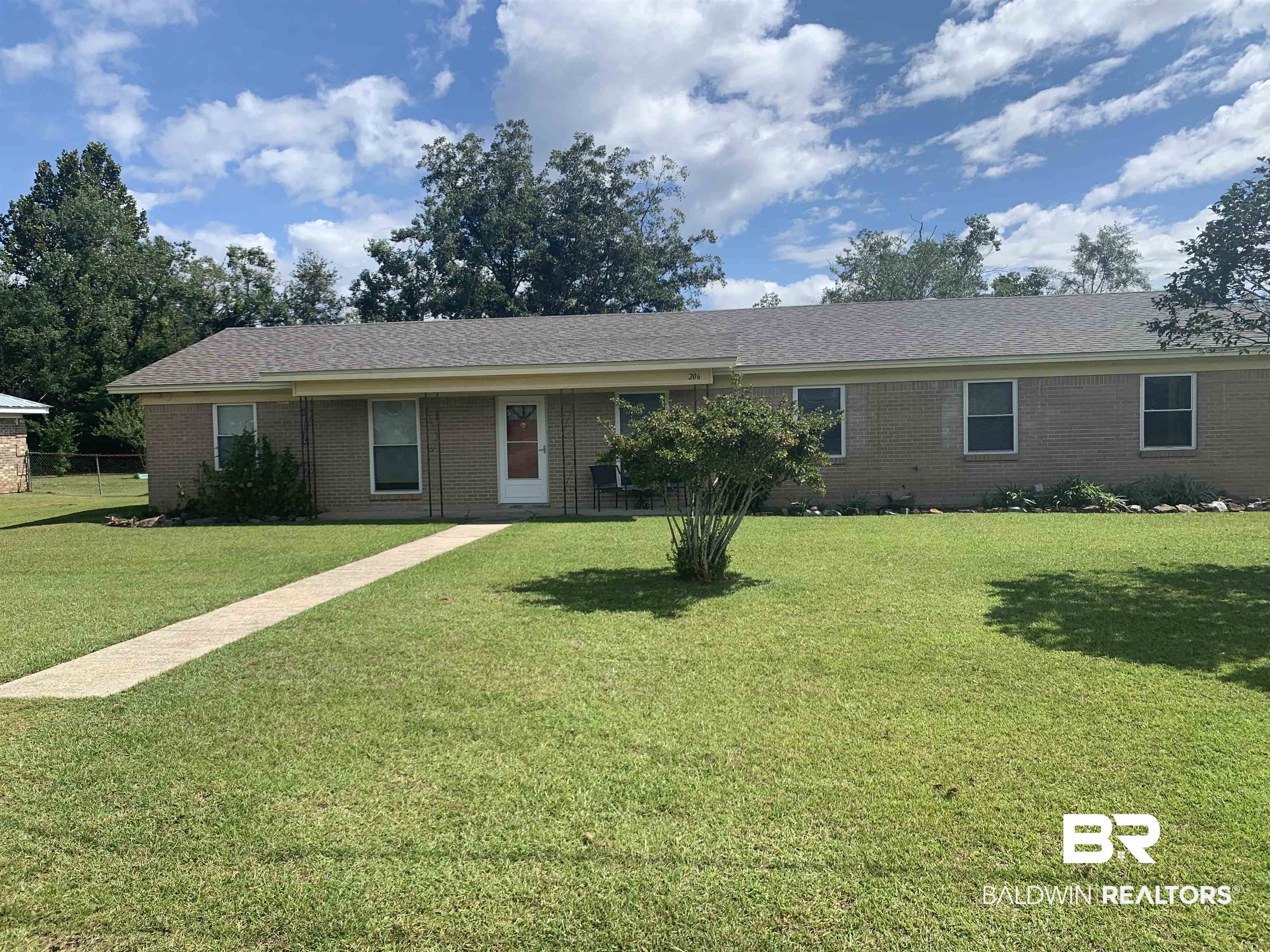 206 North Driskell Avenue Bay Minette, AL 36507 - Photo 3 of 20