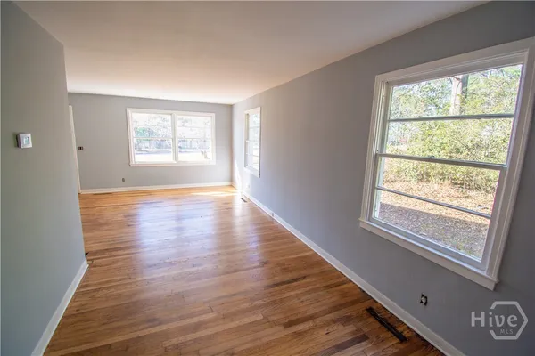 $2,450 | 1110 West Lake Drive, Athens, GA 30606