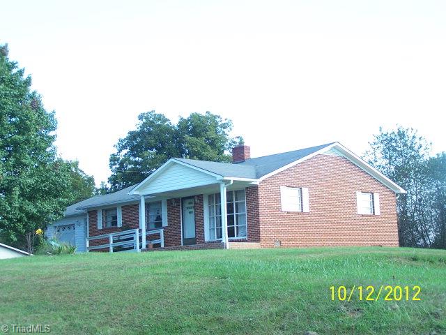 718 Huffman Fork Road Purlear, NC 28665 - Photo 1 of 1 Main View