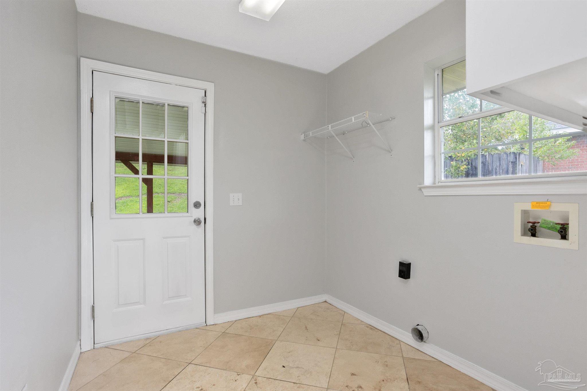 450 Turnberry Road Cantonment, FL 32533 - Photo 30 of 42 Gallery Image 30