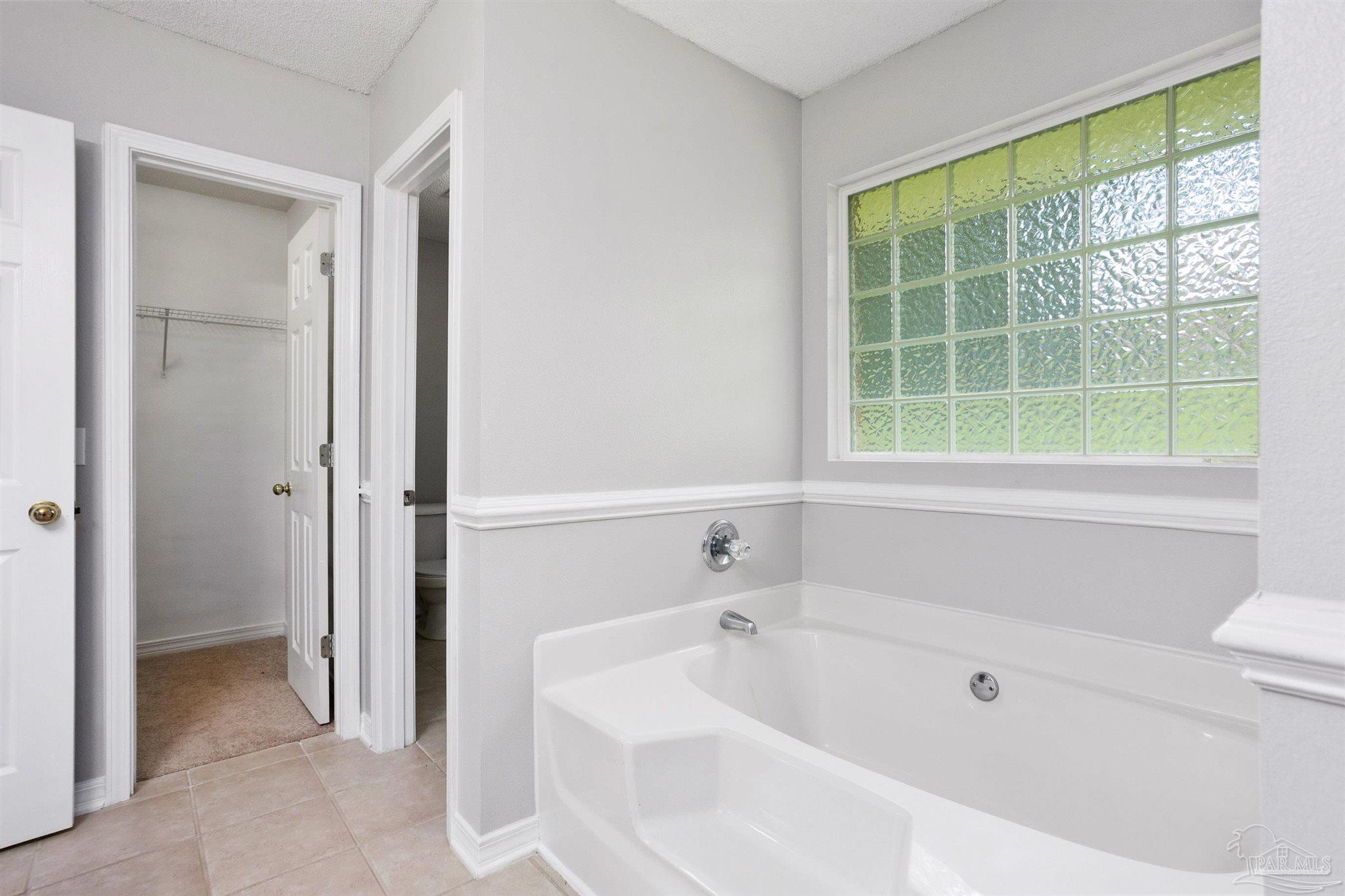 450 Turnberry Road Cantonment, FL 32533 - Photo 34 of 42 Gallery Image 34
