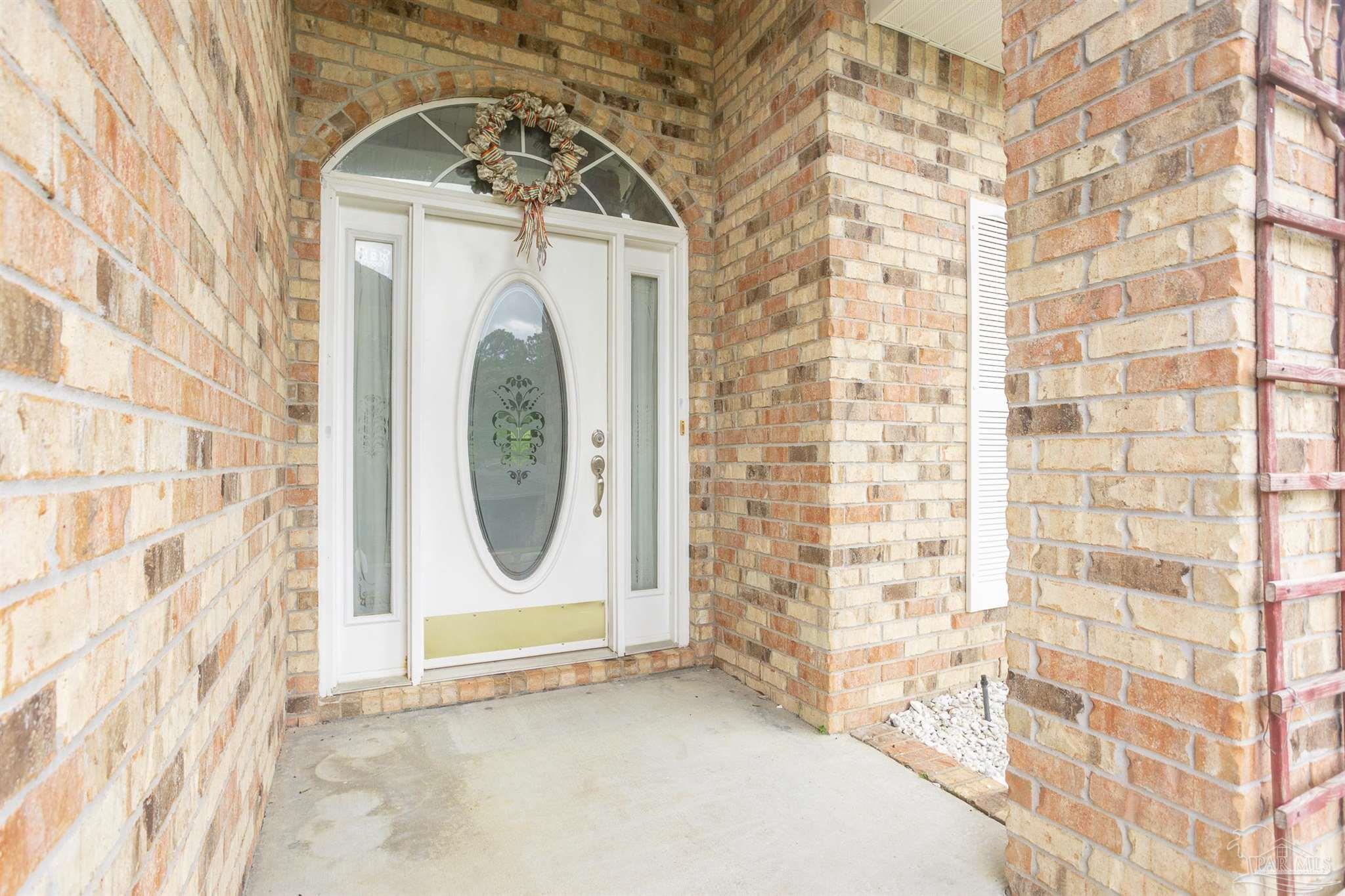 450 Turnberry Road Cantonment, FL 32533 - Photo 5 of 42 Gallery Image 5