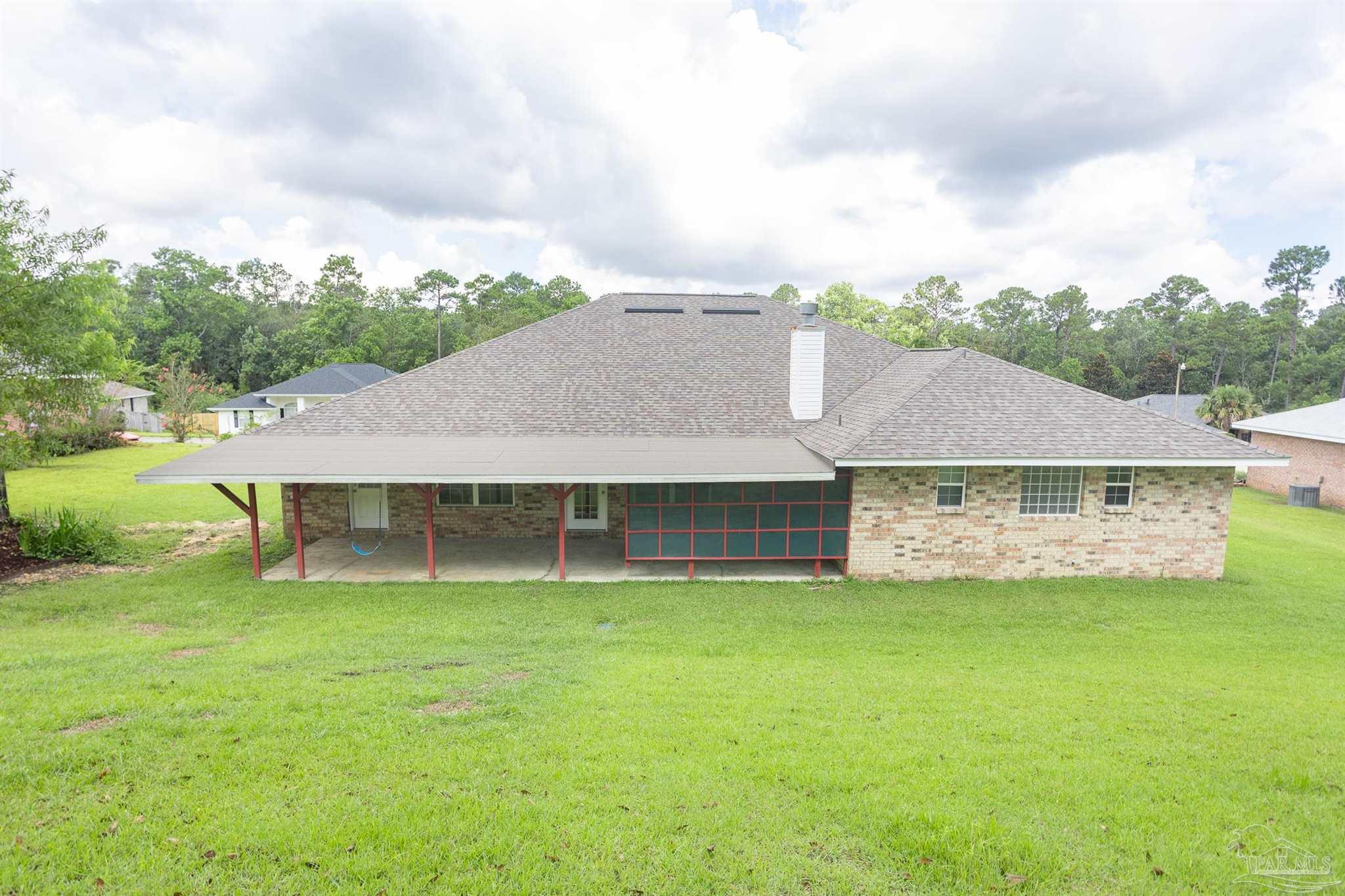 450 Turnberry Road Cantonment, FL 32533 - Photo 9 of 42 Gallery Image 9