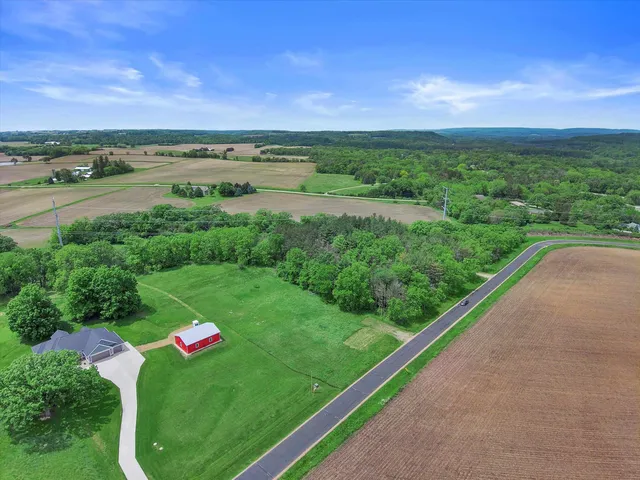 $99,900 | Lot 3 Loveland, Poynette, WI 53955