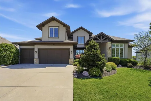 $1,195,000 | 16421 Oakmont Street, Overland Park, KS 66221