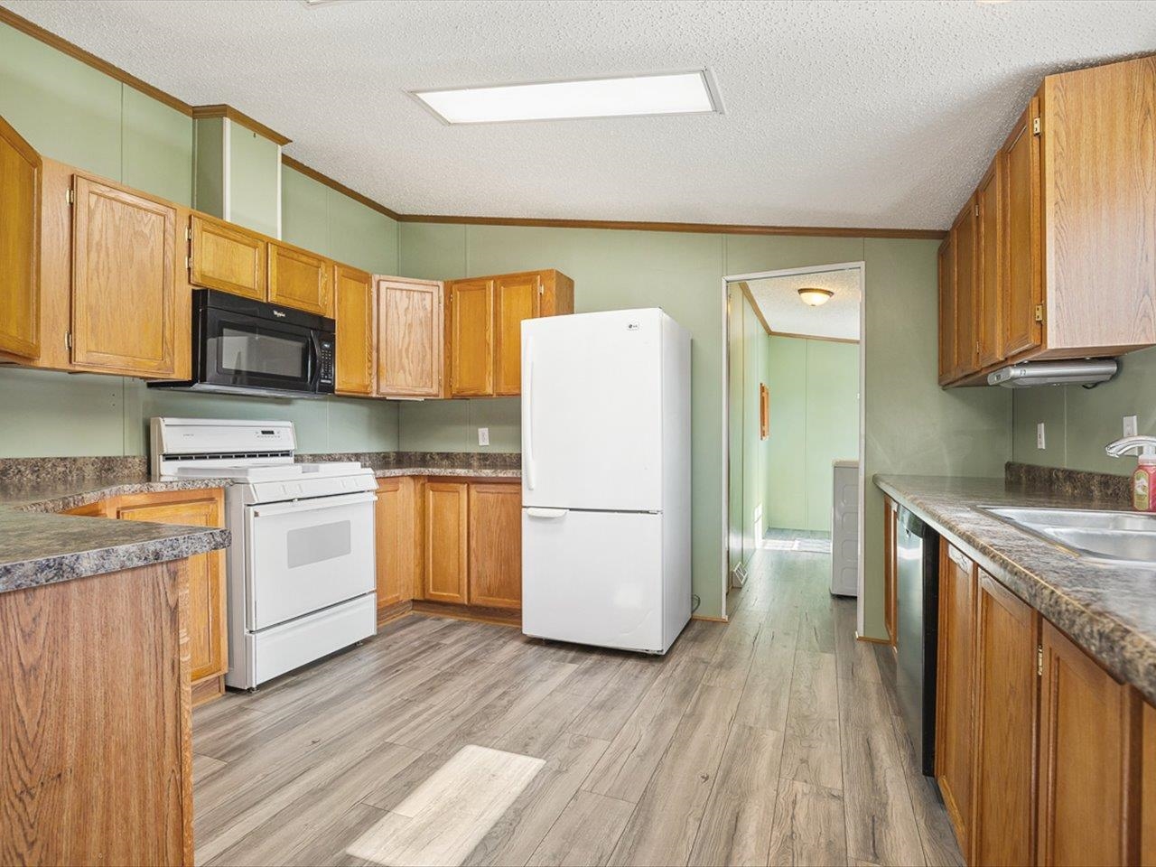 8652 Springwood Court Roscoe, IL 61073 - Photo 12 of 29