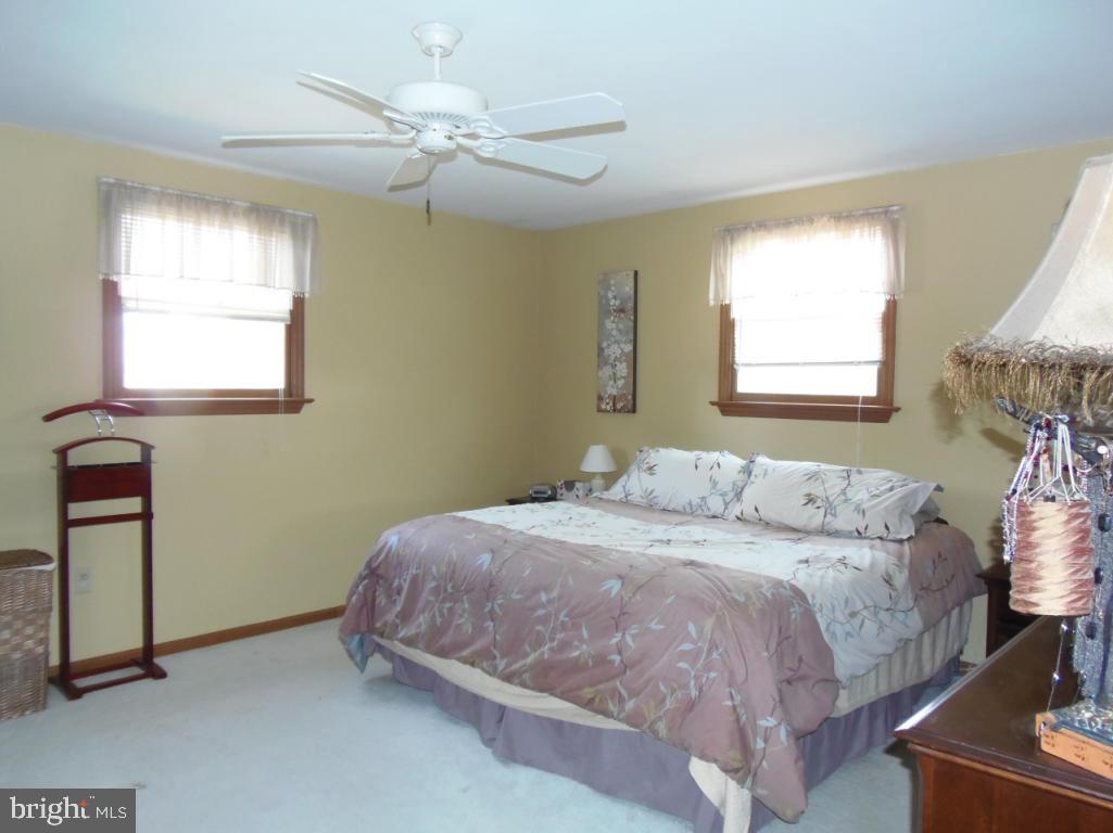 2641 Pinewood Road Lancaster, PA 17601 - Photo 14 of 35