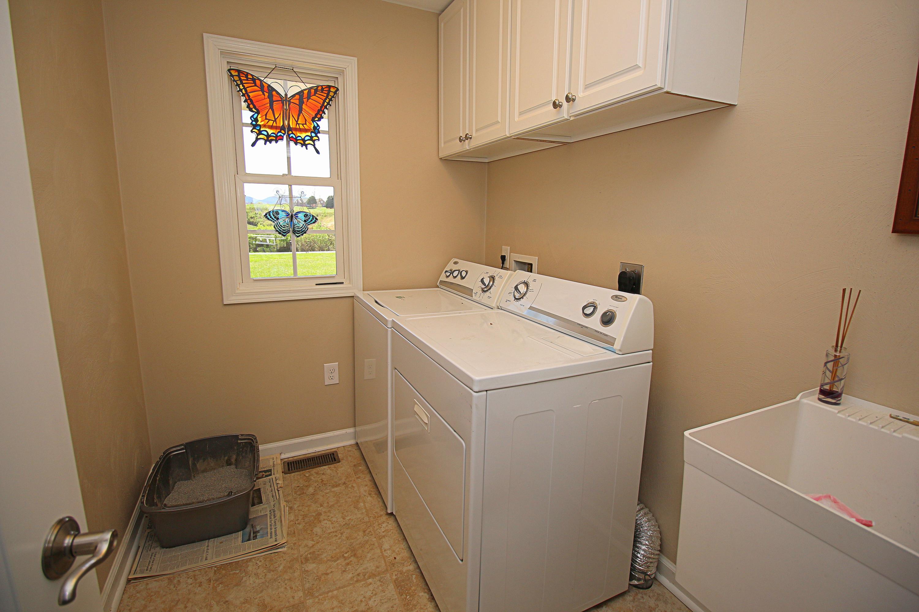 244 Oak Ridge Road Buchanan, VA 24066 - Photo 37 of 51 IMG_1844