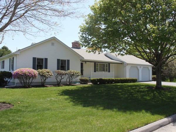 6 Ruggles Pond Road Westborough, MA 01581 - Photo 1 of 13 Gallery Image 1