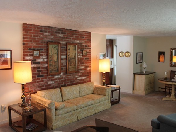 6 Ruggles Pond Road Westborough, MA 01581 - Photo 5 of 13 Gallery Image 5