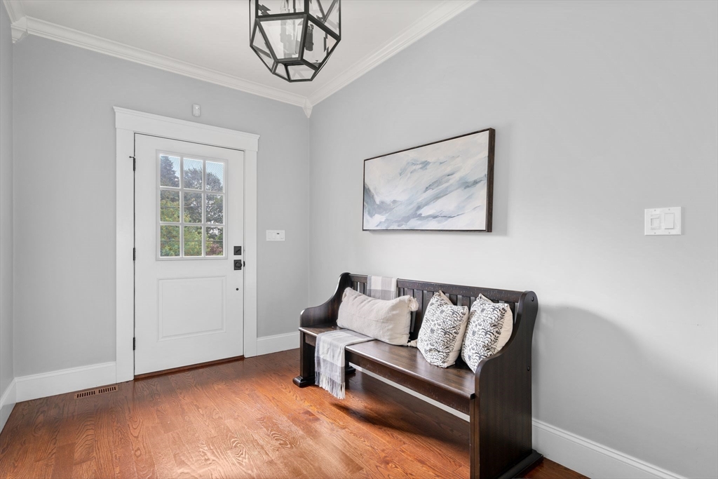 79 Hillsdale Road Arlington, MA 02476 - Photo 3 of 42 Gallery Image 3