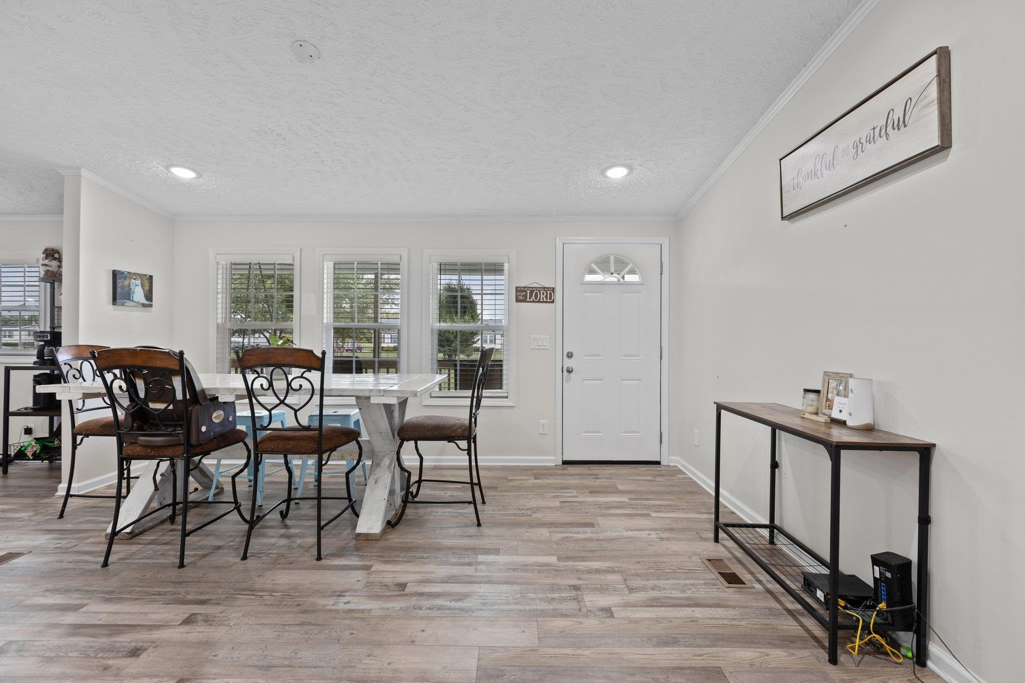 8148 Brooks Road Kenly, NC 27542 - Photo 4 of 38 a view of a dining room with furniture