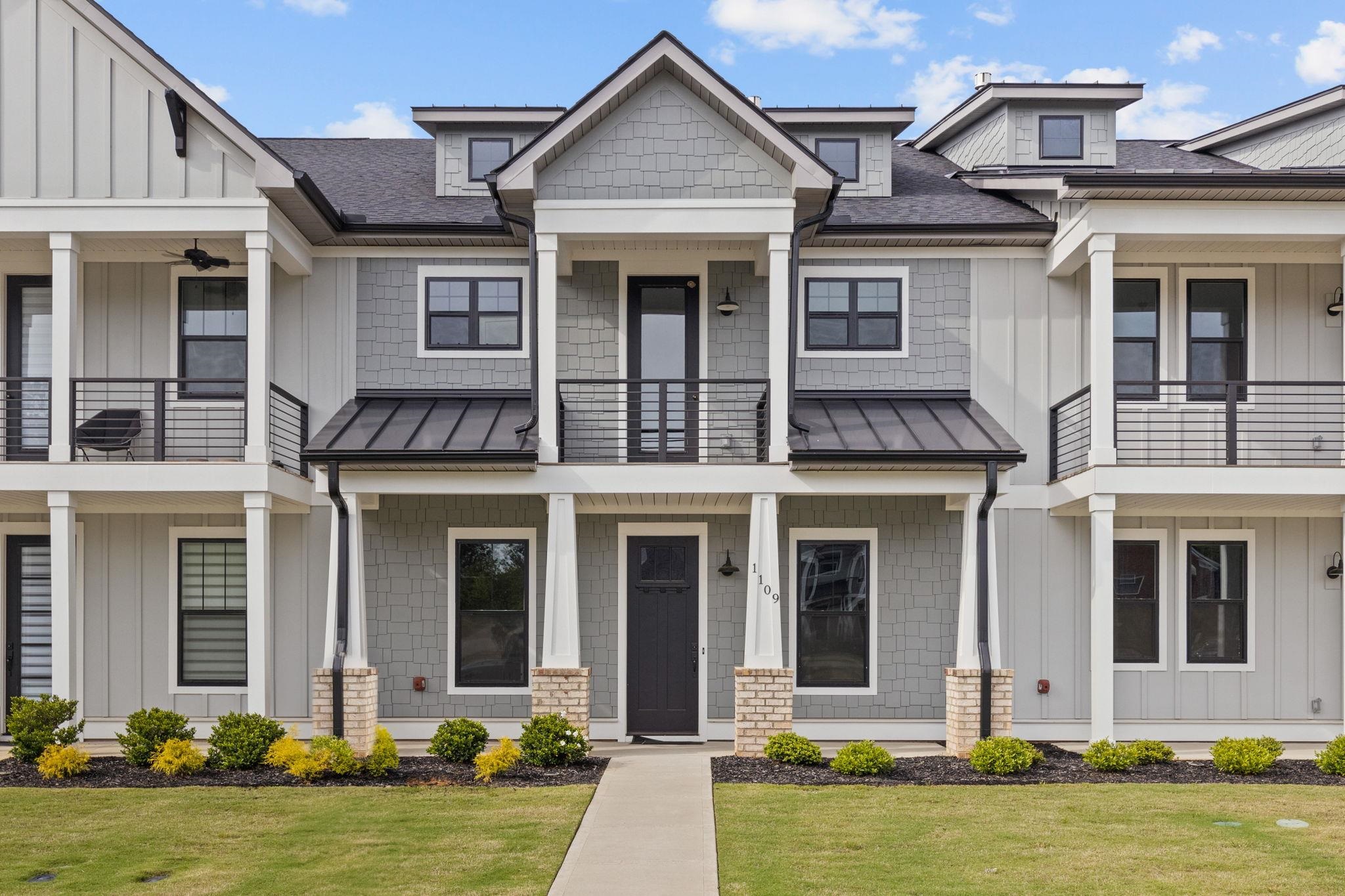 1109 Syrah Lane Duncan, SC 29334 - Photo 2 of 25