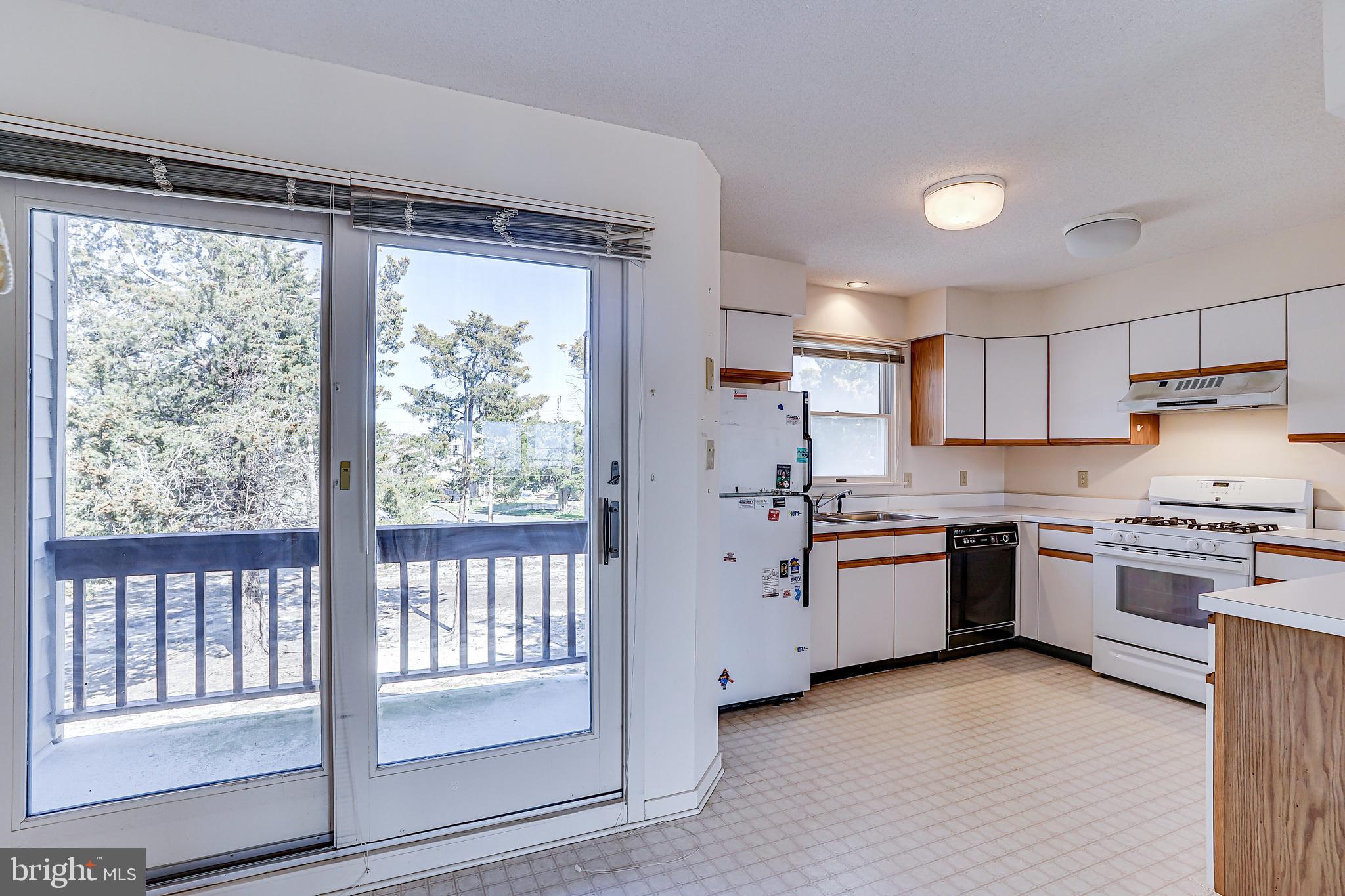 2 Mariners Point West Tuckerton, NJ 08087 - Photo 11 of 25 Gallery Image 11