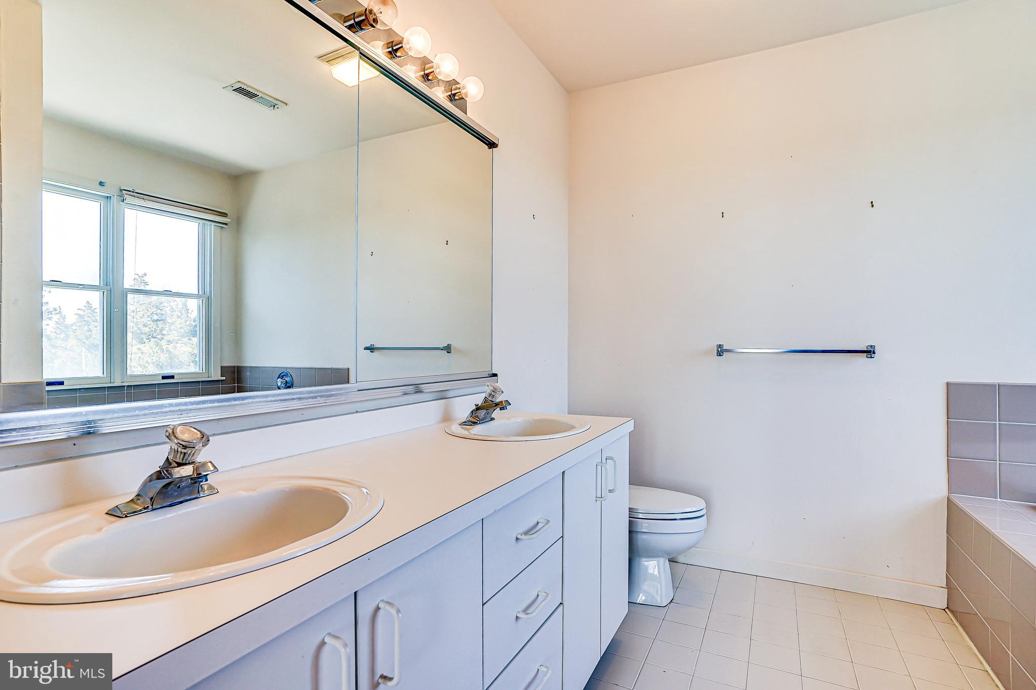 2 Mariners Point West Tuckerton, NJ 08087 - Photo 23 of 25 Gallery Image 23