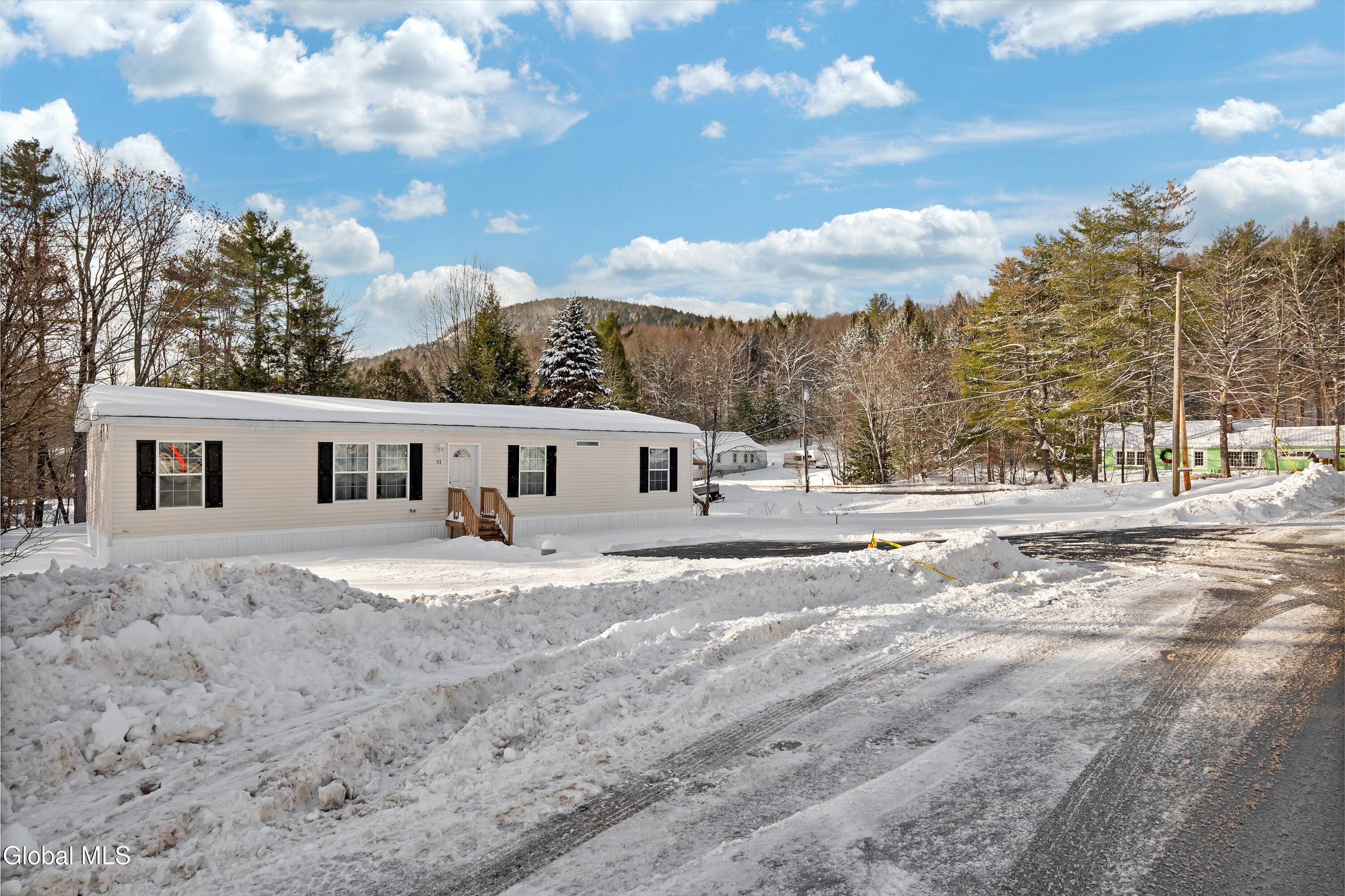 51 West Mountain Road Corinth, NY 12822 - Photo 11 of 35 32-P1624532