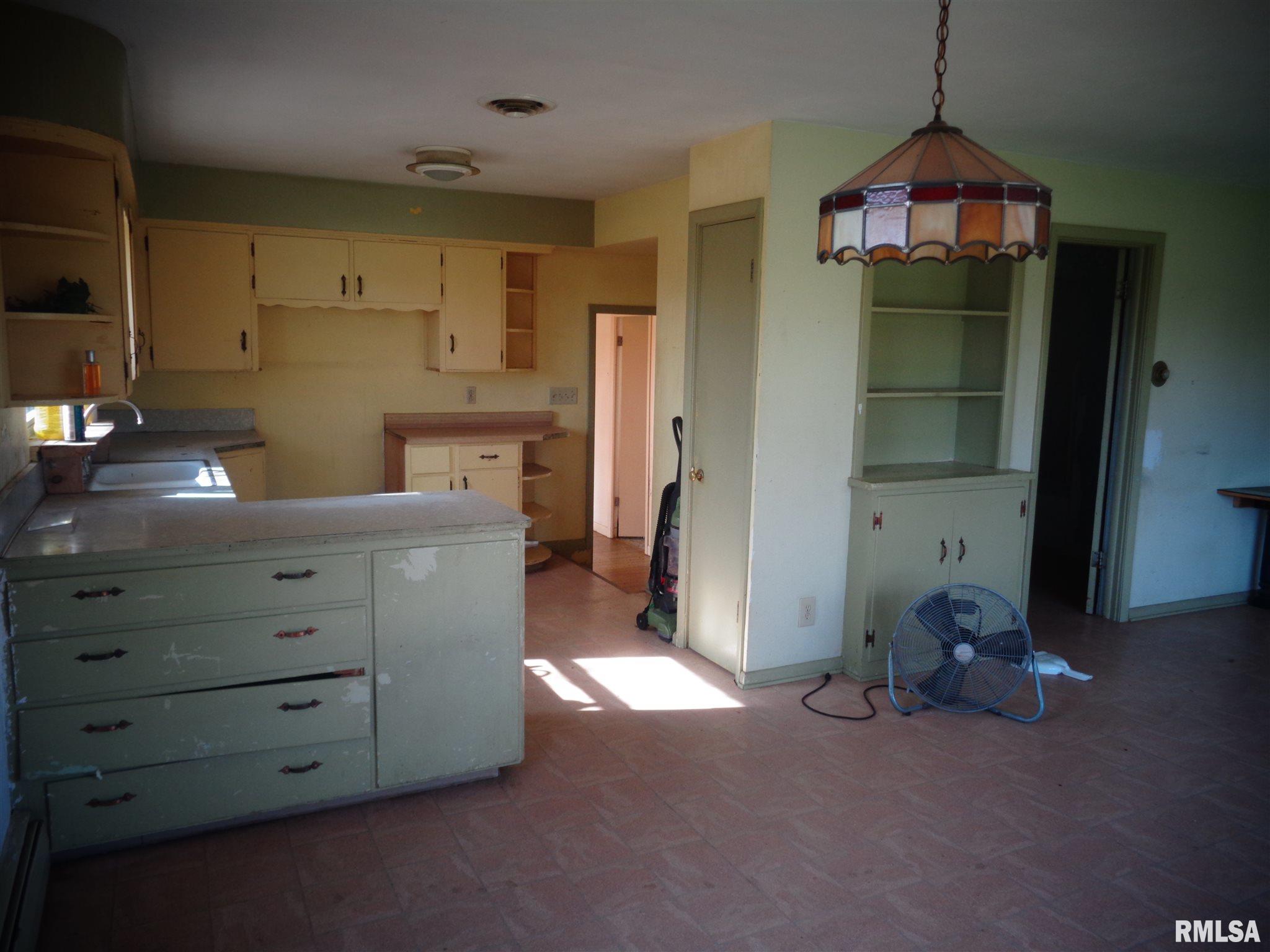 16001 North Elliott Road Princeville, IL 61559 - Photo 12 of 41 Gallery Image 12