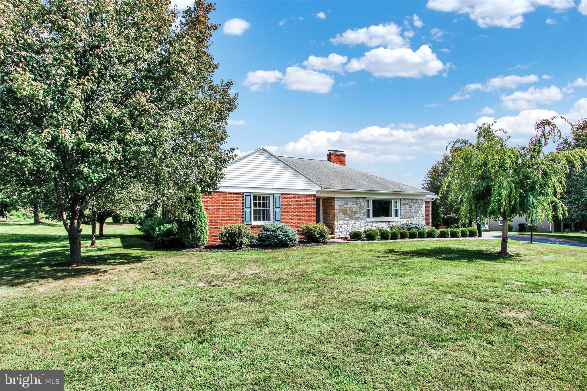 811 Mountain View Road Waynesboro, PA 17268 - Photo 1 of 36 Gallery Image 1