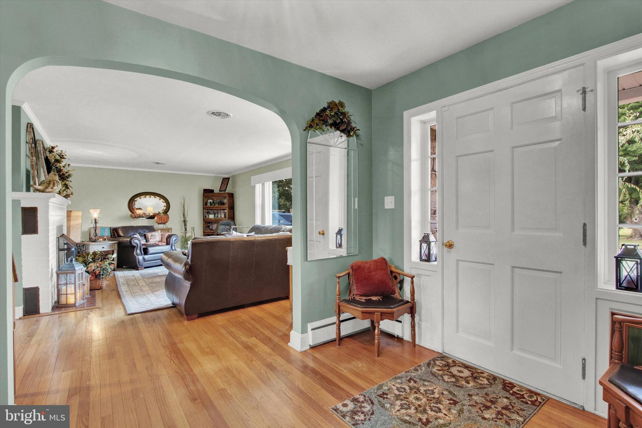 811 Mountain View Road Waynesboro, PA 17268 - Photo 4 of 36 Wood Floors Throughout