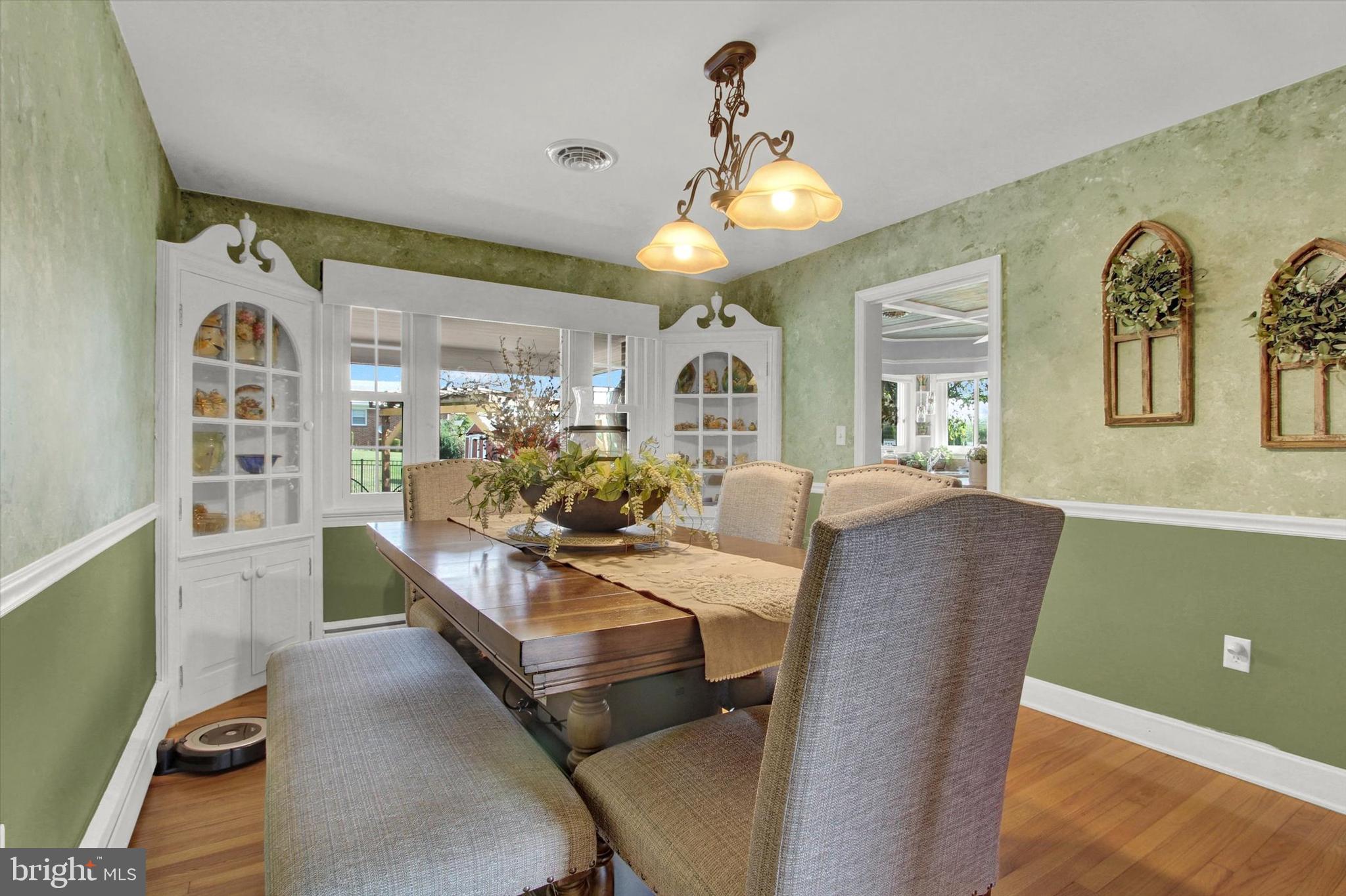 811 Mountain View Road Waynesboro, PA 17268 - Photo 9 of 36 Dining Room w/built-in Corner Curios