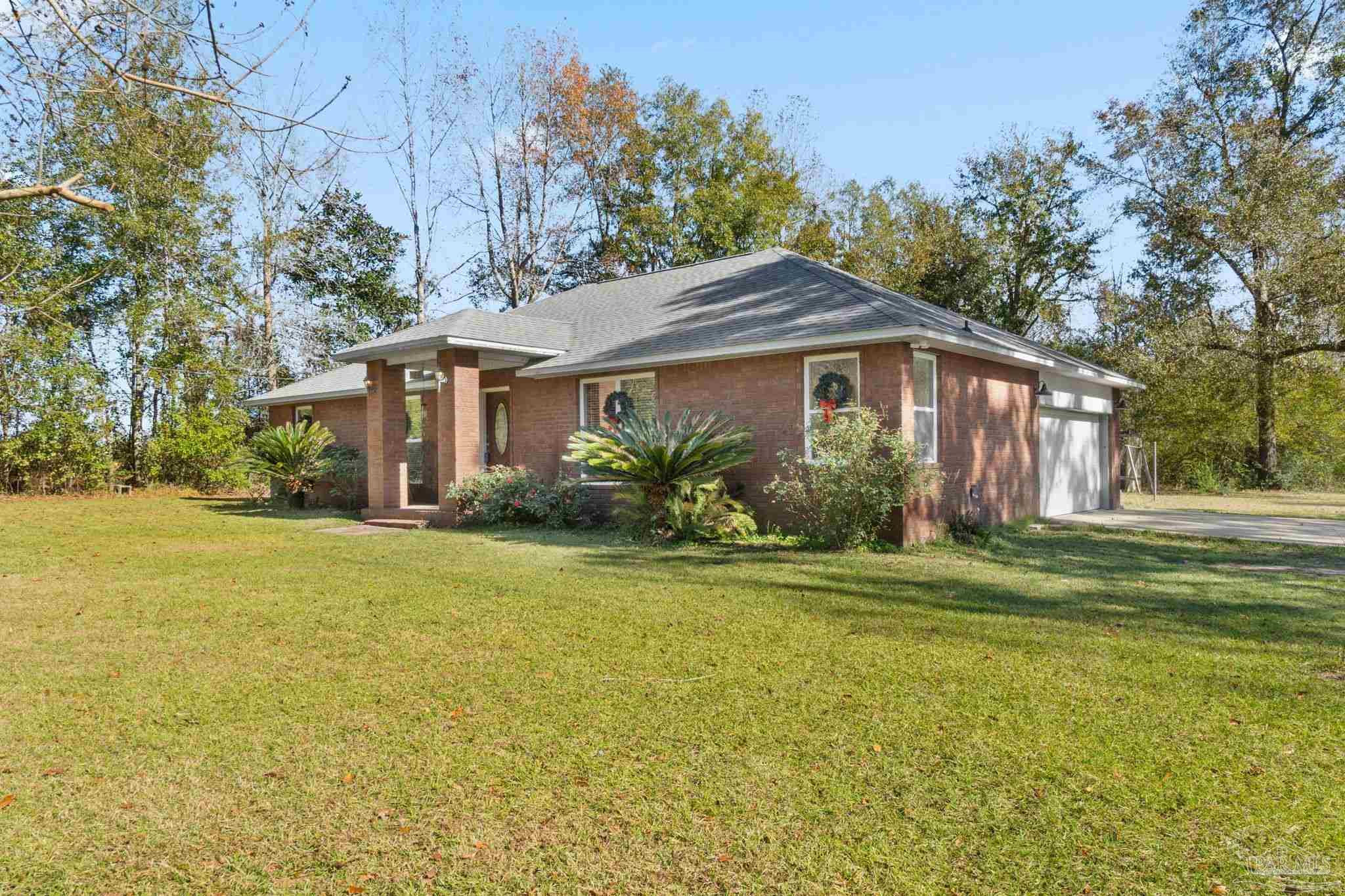 33 Coweta Road Cantonment, FL 32533 - Photo 1 of 33