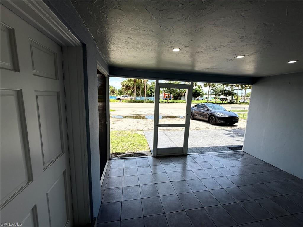 4375 Golden Gate Parkway Naples, FL 34116 - Photo 3 of 7