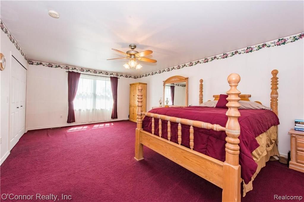 586 Mayer Road Columbus, MI 48063 - Photo 11 of 25