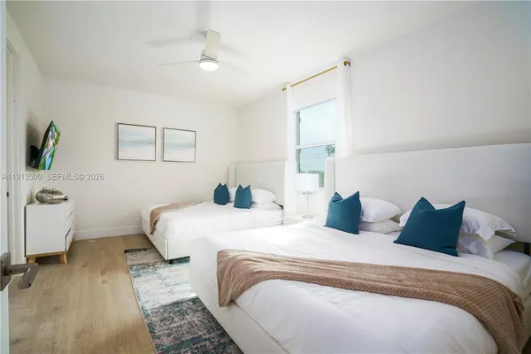 $2,590,000 | 11 Northwest 122nd Avenue, Miami, FL 33182