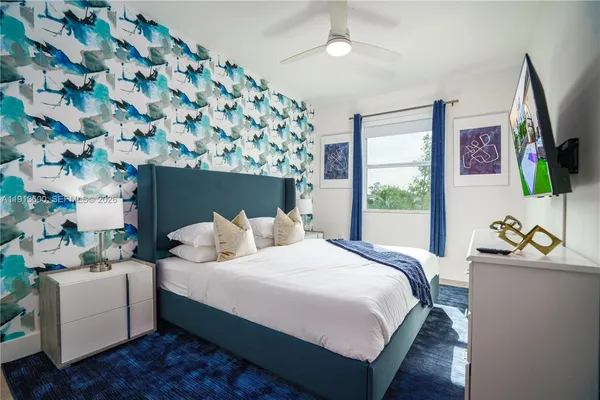 $2,590,000 | 11 Northwest 122nd Avenue, Miami, FL 33182