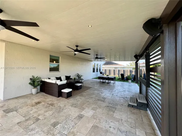 $2,590,000 | 11 Northwest 122nd Avenue, Miami, FL 33182