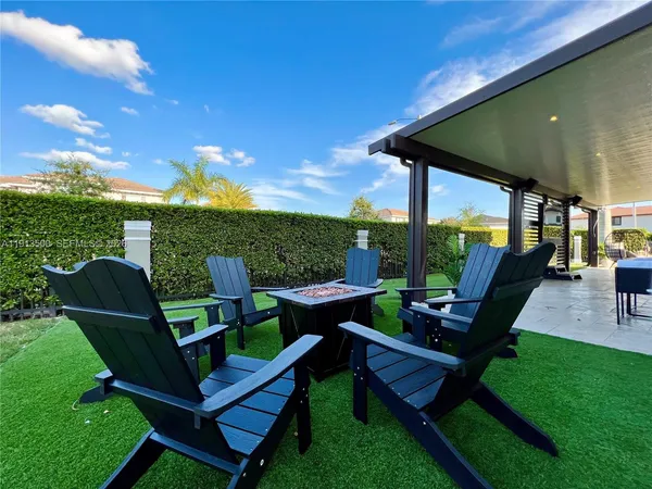$2,590,000 | 11 Northwest 122nd Avenue, Miami, FL 33182