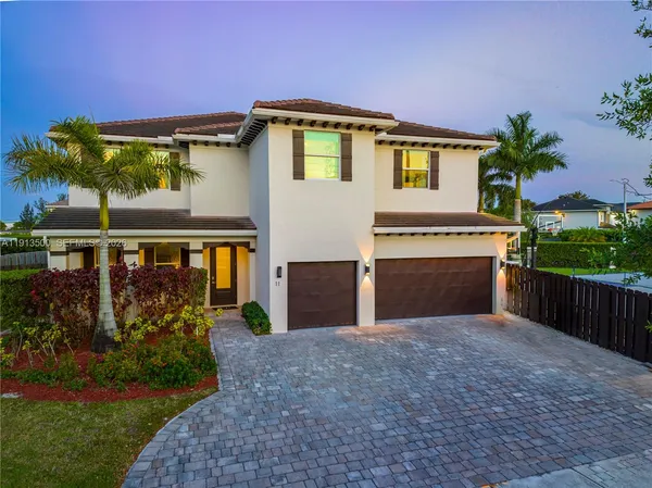 $2,590,000 | 11 Northwest 122nd Avenue, Miami, FL 33182