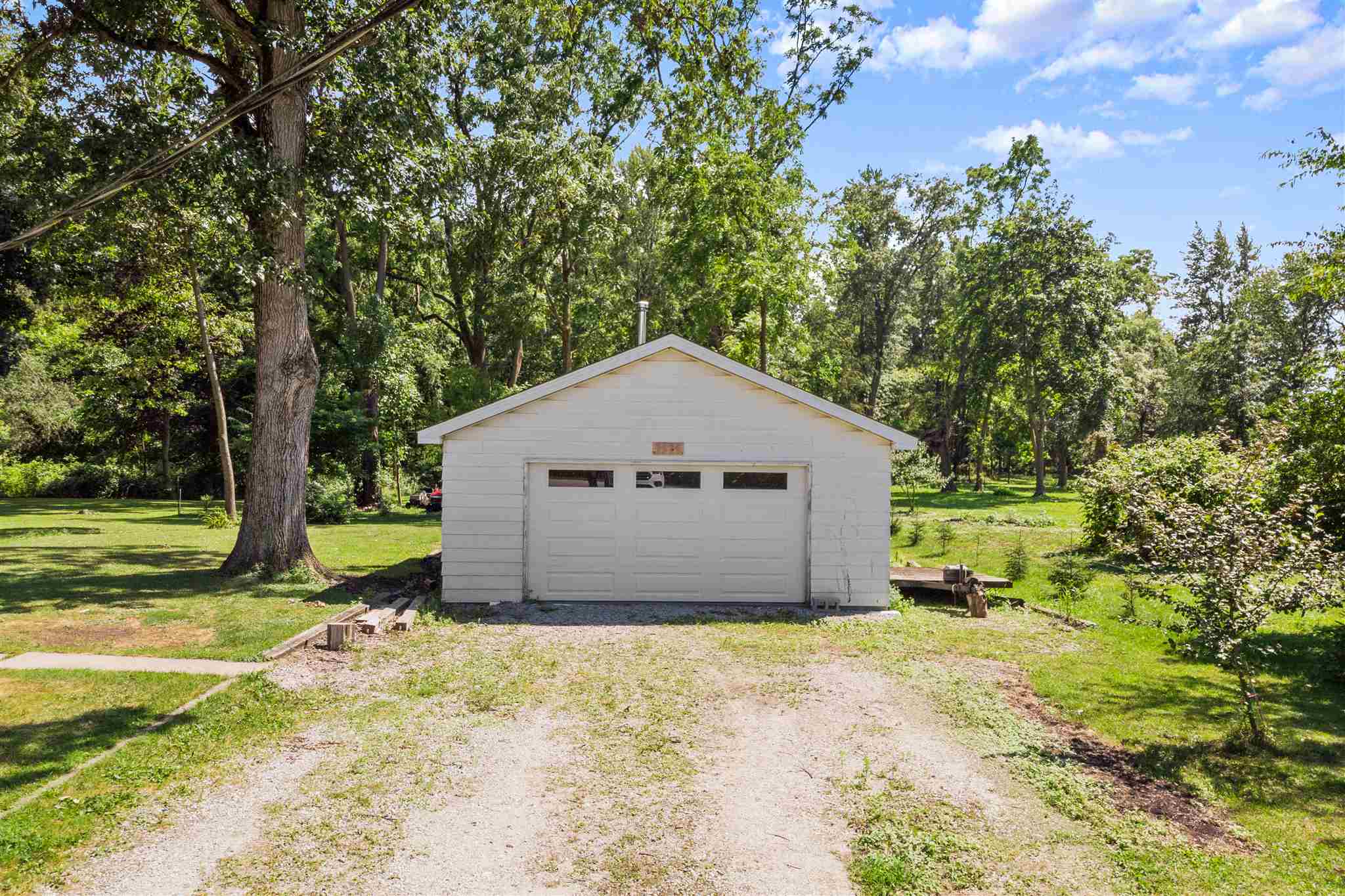 9525 Fritz Road Fort Wayne, IN 46818 - Photo 5 of 34