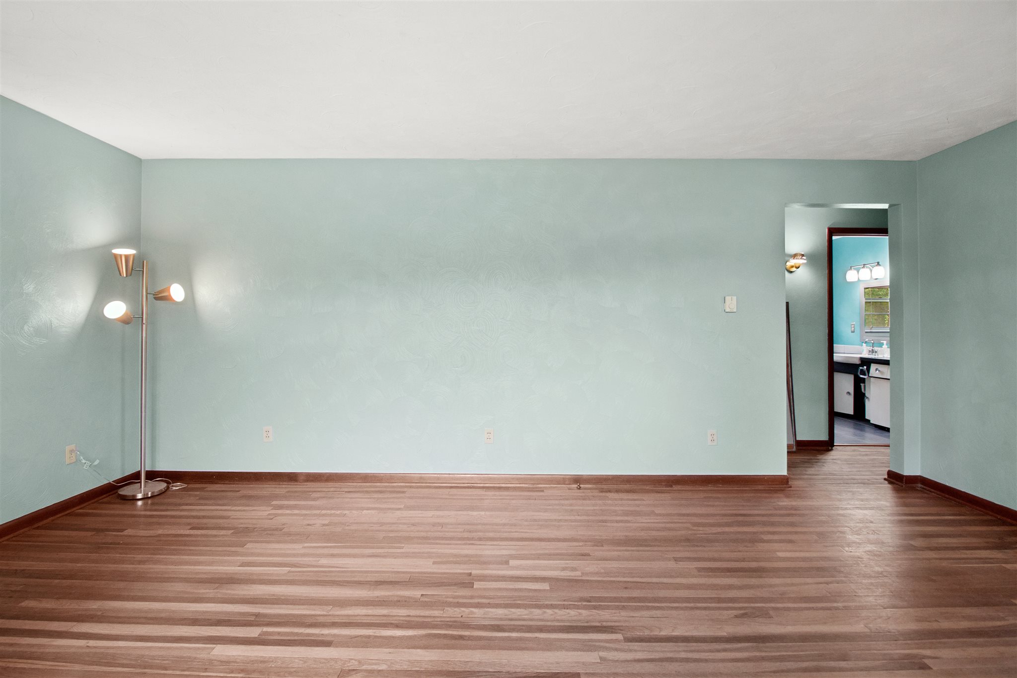 9525 Fritz Road Fort Wayne, IN 46818 - Photo 9 of 34
