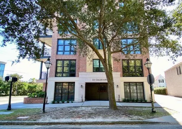 $3,450 | 33 Calhoun Street, Unit 236, Charleston, SC 29401