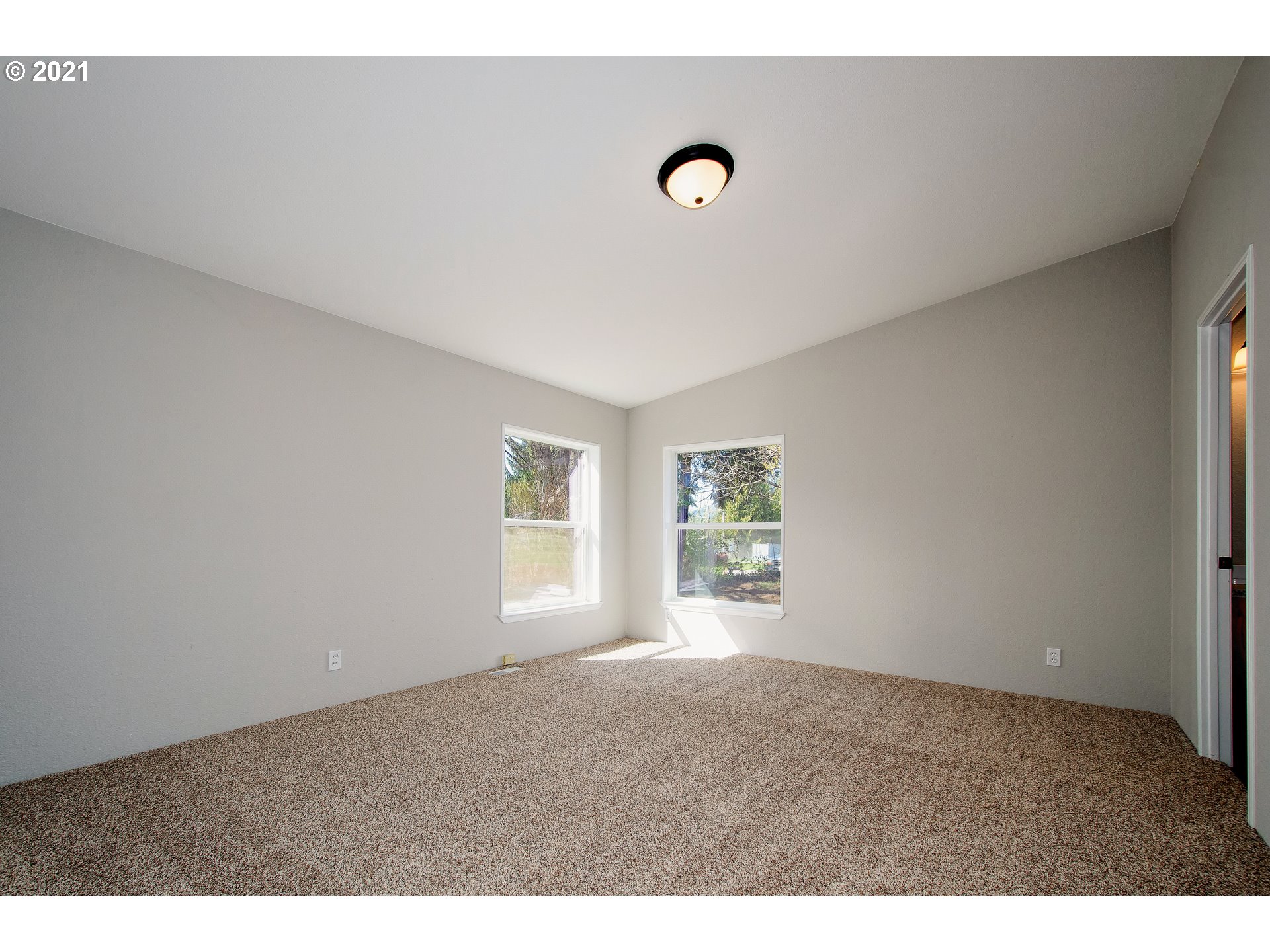 141 Barnes Road Carson, WA 98610 - Photo 16 of 30 Gallery Image 16
