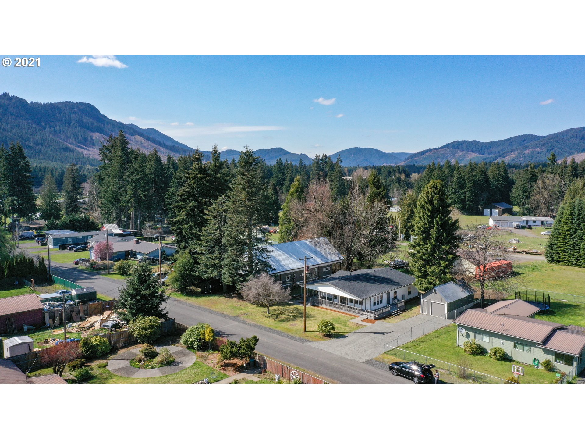 141 Barnes Road Carson, WA 98610 - Photo 28 of 30 Gallery Image 28