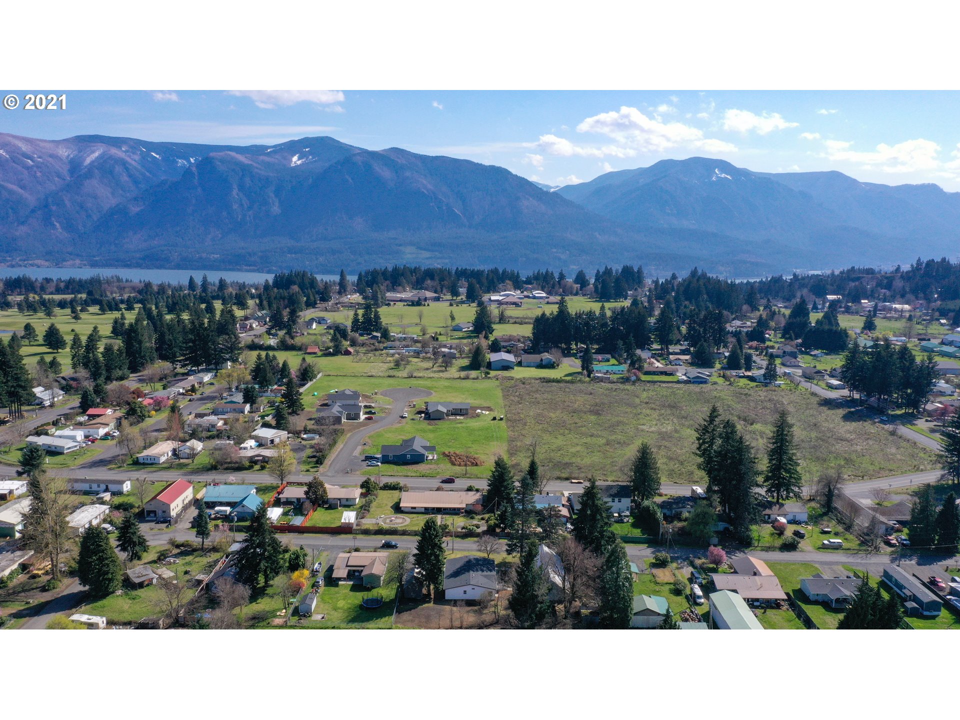 141 Barnes Road Carson, WA 98610 - Photo 29 of 30 Gallery Image 29
