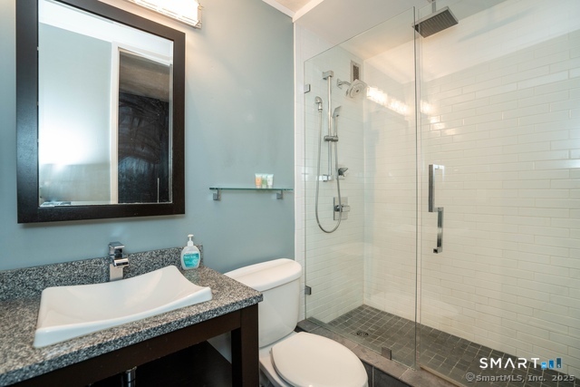 1 Gold Street, Unit 23F Hartford, CT 06103 - Photo 13 of 13 bathroom