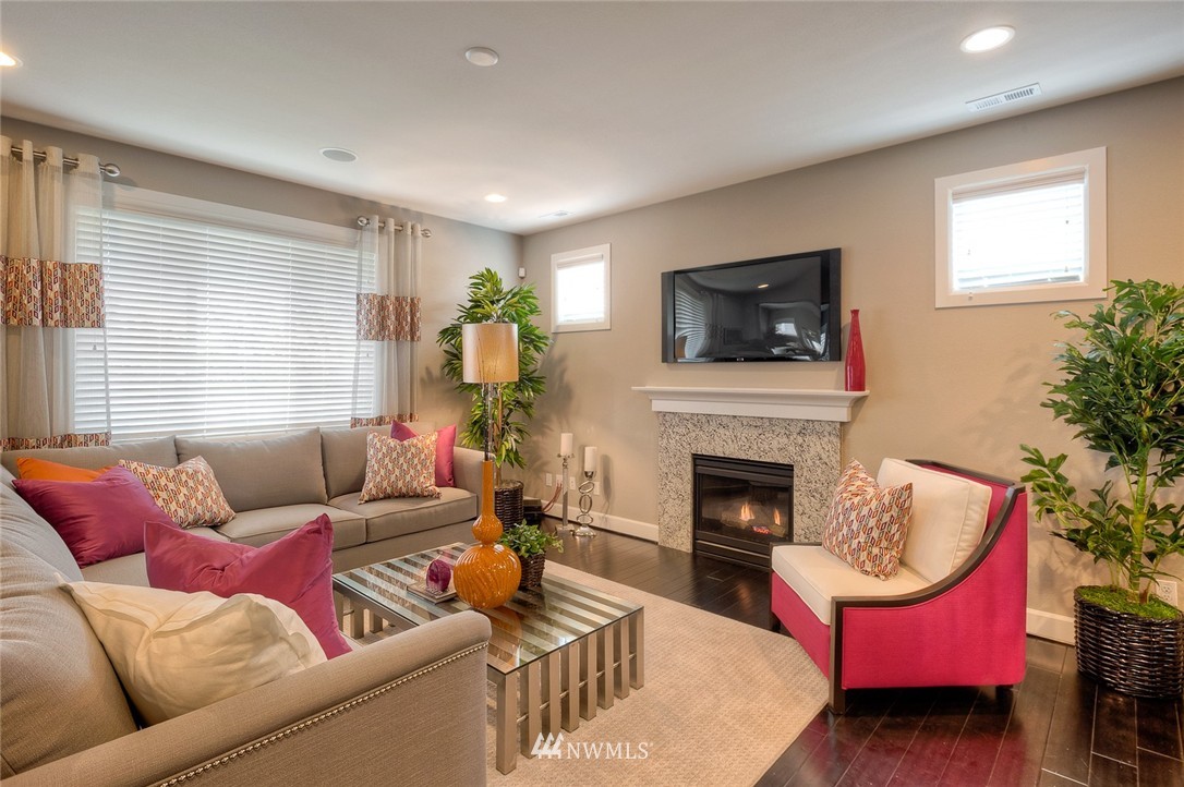 3917 174th Place Southeast, Unit 108 Bothell, WA 98012 - Photo 4 of 25 Gallery Image 4
