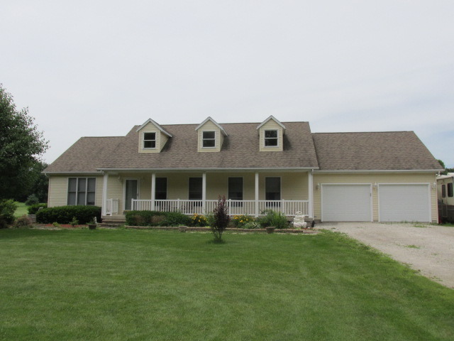 2145 East 879th Road Tonica, IL 61370 - Photo 1 of 13