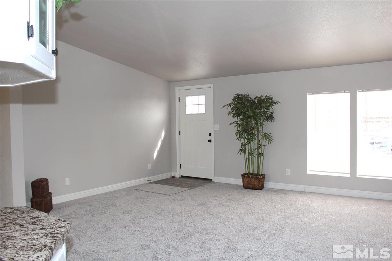 5189 Coggins Road Reno, NV 89506 - Photo 13 of 33 a view of an empty room and window