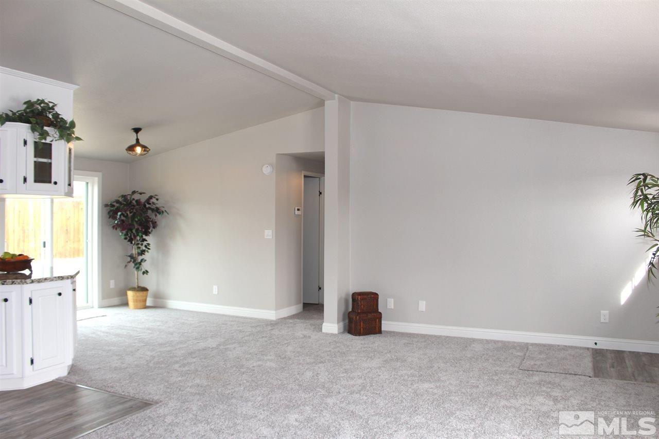 5189 Coggins Road Reno, NV 89506 - Photo 15 of 33 a view of an empty room