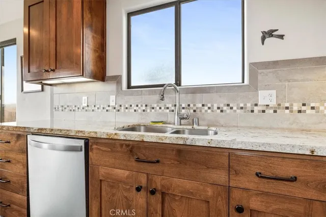 $1,200,000 | 698 Vaquero Road, Templeton, CA 93465