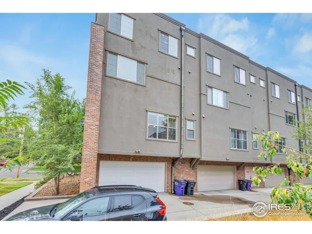 a view of building along with street