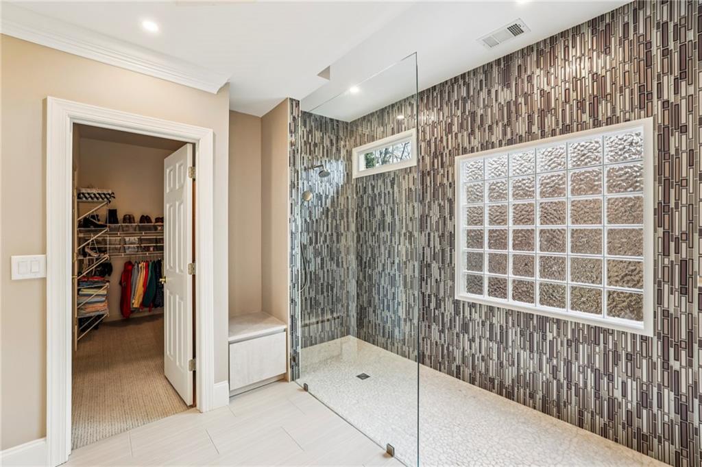 3519 High Grove Way Atlanta, GA 30319 - Photo 20 of 38 a view of livingroom with furniture
